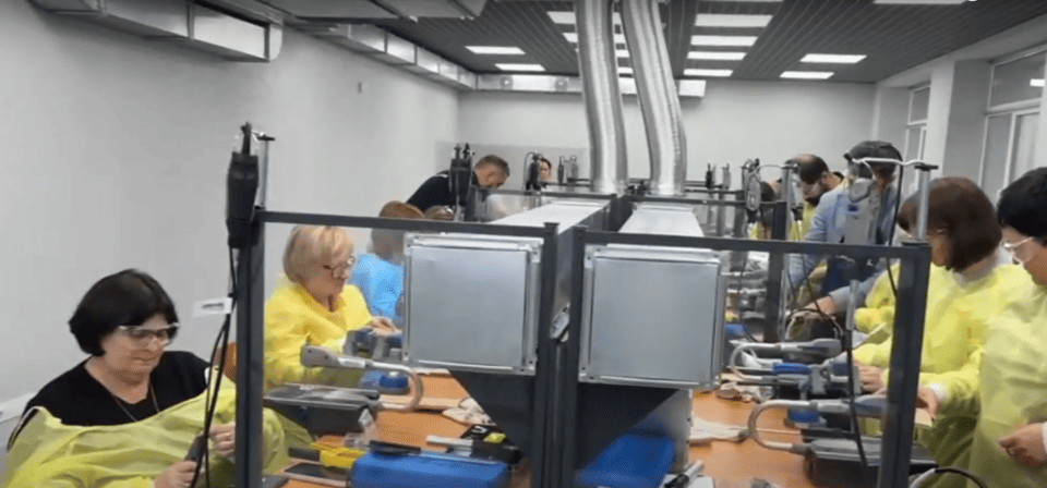 Відкриття освітнього технічного хабу « Зміна»
